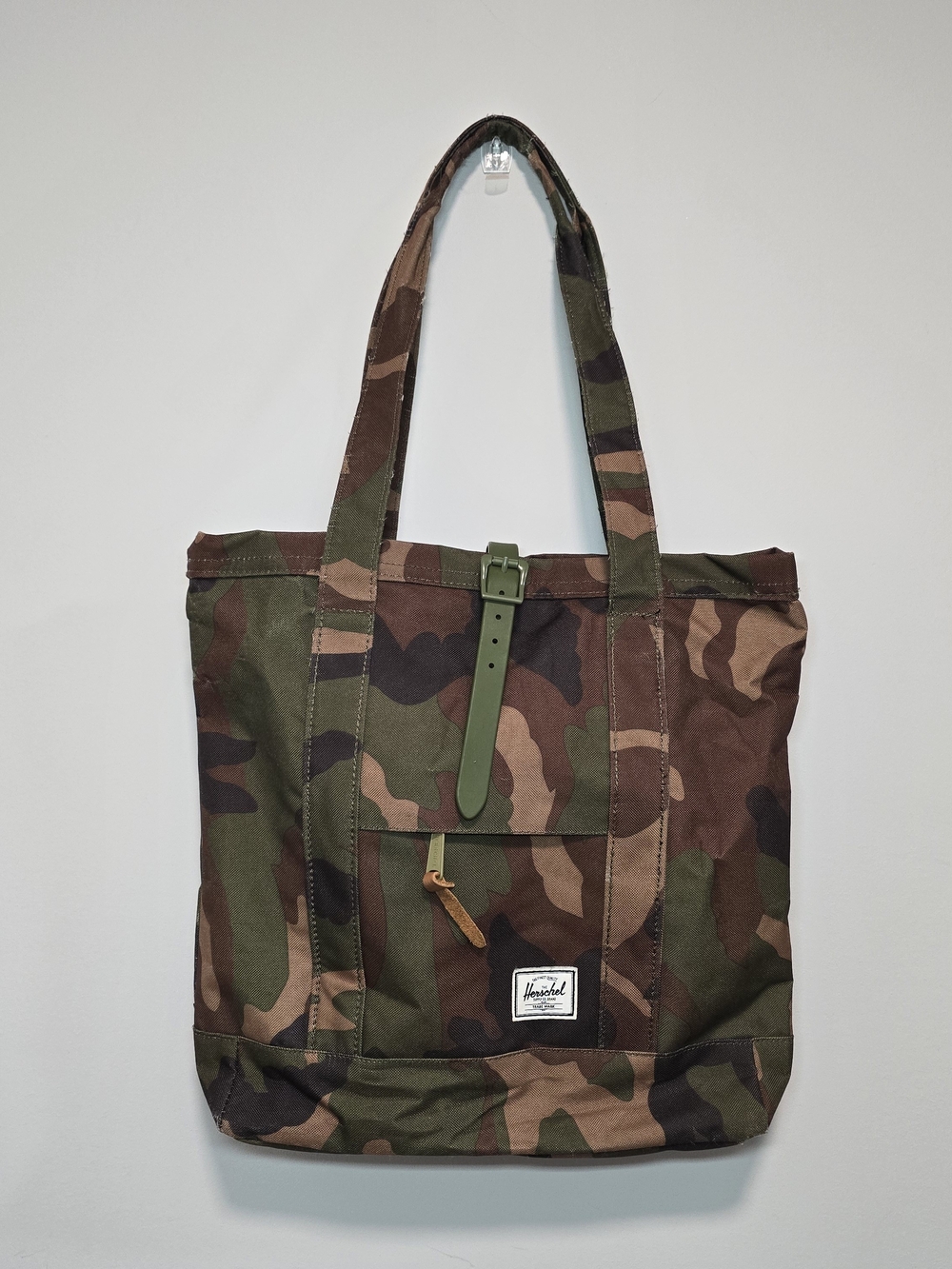 Herschel Supply Company Woodland Camo Tote Bag - Green/Brown